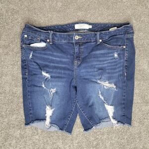 Torrid Distressed Bermuda Dark Wash Stretchy Raw Hem Shorts Size Womens 22